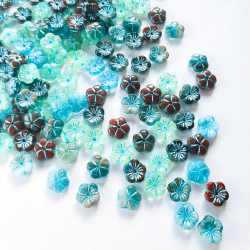 Red/blue flowers mix with...