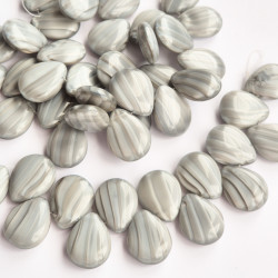 Grey drops with light accents